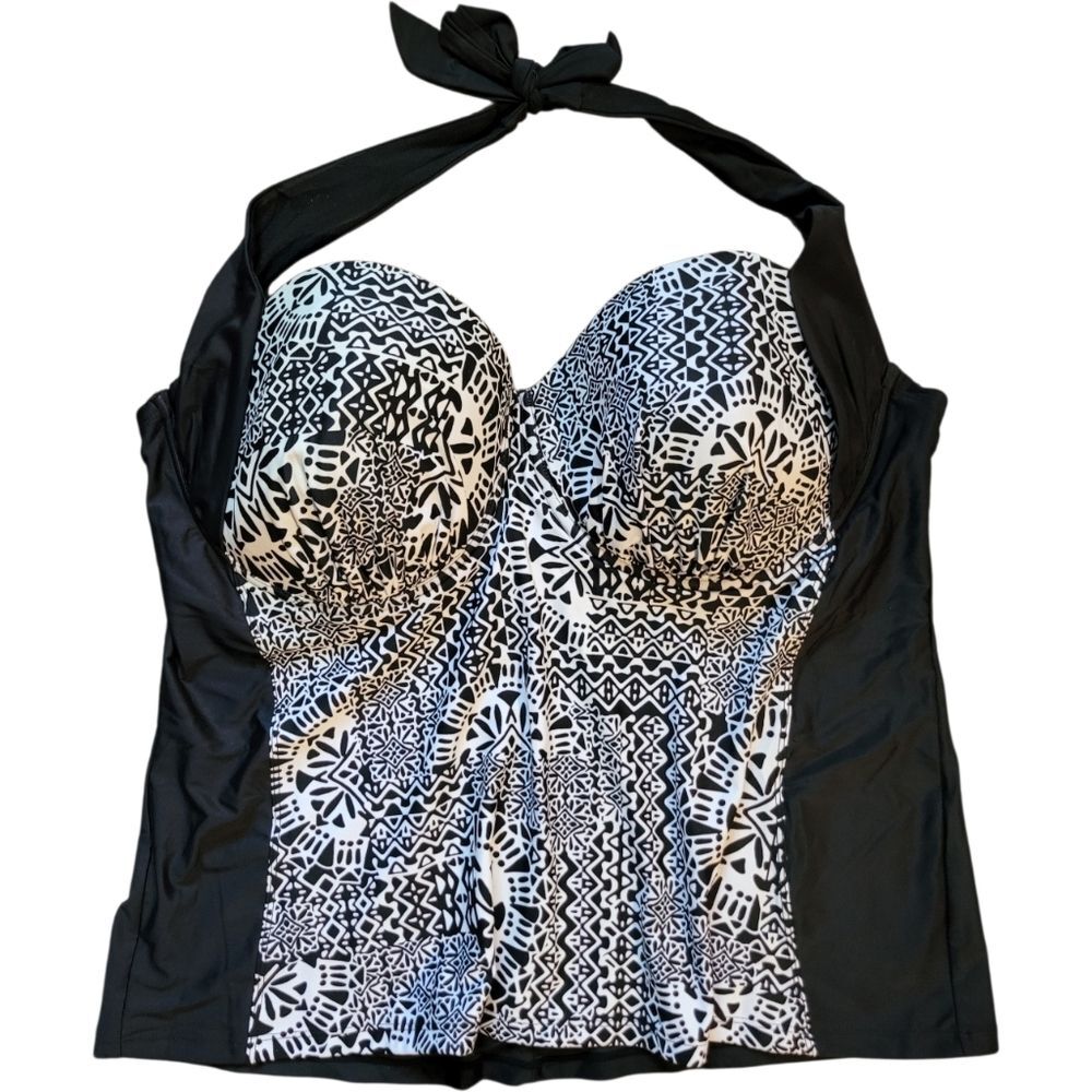 Catalina 2X Womens Halter Tankini Swimsuit Top Black White Geometric Pattern